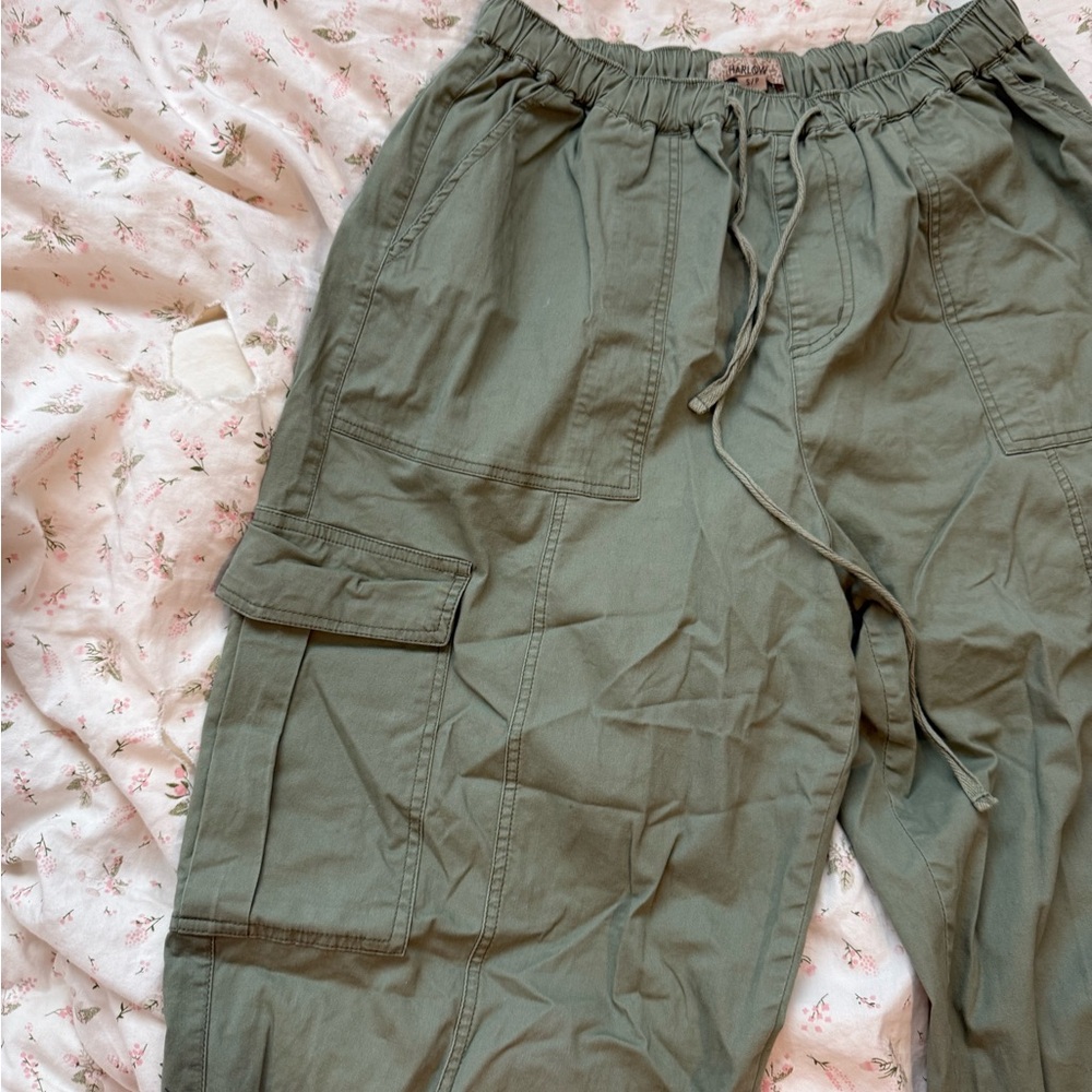 Harlow Women's Olive Cargo Pants